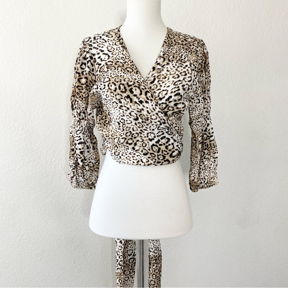 FAITHFULL THE BRAND Bisset Leopard Print Wrap Top - Picture 3 of 5